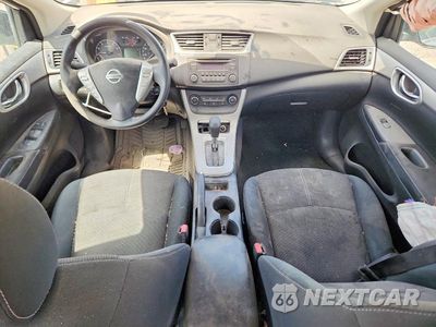 Zdjęcie 8 z 12 samochodu: 2015 NISSAN SENTRA S VIN:3N1AB7AP3FY324516 - miniatura