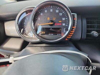 Zdjęcie 9 z 12 samochodu: 2015 MINI COOPER VIN:WMWXM5C54FT938885 - miniatura