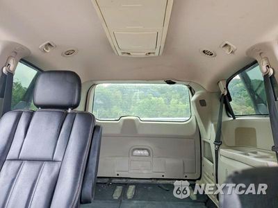 Zdjęcie 10 z 14 samochodu: 2012 CHRYSLER TOWN & COUNTRY TOURING VIN:2C4RC1BG1CR337267 - miniatura