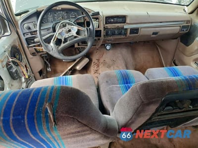 Zdjęcie 8 z 13 samochodu: 1995 FORD F350 VIN:1FTJW35F7SEA74460 - miniatura