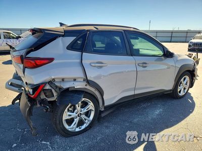 Trzecie zdjęcie samochodu z tyłu: 2023 HYUNDAI KONA SEL VIN:KM8K6CAB4PU983952 - miniatura