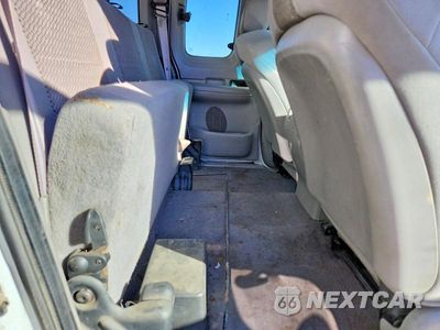 Zdjęcie 10 z 12 samochodu: 2002 FORD F150 VIN:1FTRX18W52NB34039 - miniatura