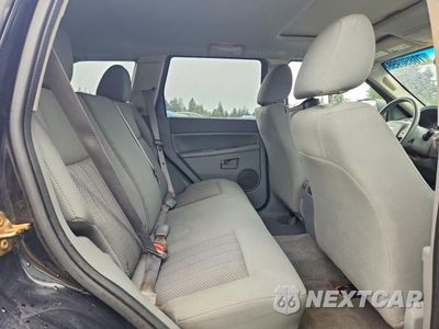 Zdjęcie 11 z 13 samochodu: 2006 JEEP GRAND CHEROKEE LAREDO VIN:1J8GR48K46C191634 - miniatura