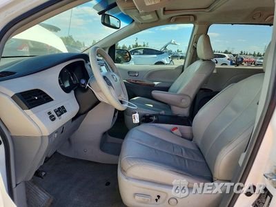 Zdjęcie 7 z 12 samochodu: 2013 TOYOTA SIENNA XLE 8-PASSENGER VIN:5TDYK3DC9DS401861 - miniatura
