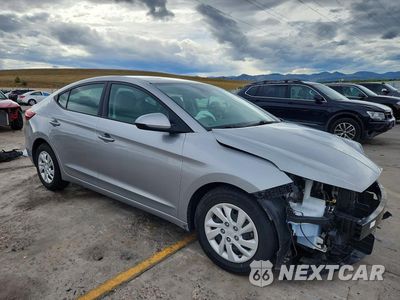 Czwarte zdjęcie samochodu z boku: 2020 HYUNDAI ELANTRA SE VIN:5NPD74LF8LH566158 - miniatura