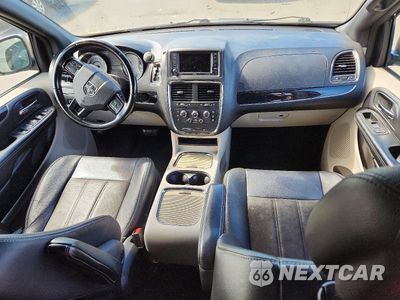 Zdjęcie 8 z 13 samochodu: 2019 DODGE GRAND CARAVAN SXT VIN:2C4RDGCG0KR774125 - miniatura