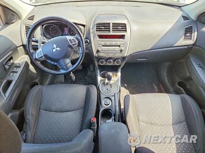 Zdjęcie 8 z 12 samochodu: 2012 MITSUBISHI OUTLANDER SPORT SE VIN:JA4AR4AU4CZ008891 - miniatura