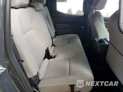 Zdjęcie 10 z 12 samochodu: 2024 TOYOTA TACOMA SR5 VIN:3TYLB5JN7RT006620 - miniatura