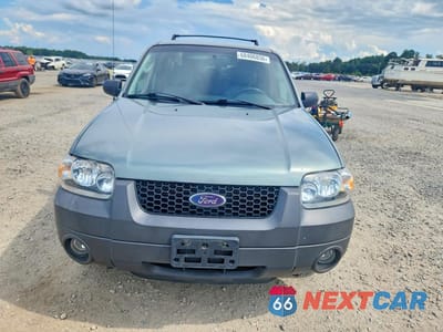 Piąte zdjęcie samochodu w środku: 2006 FORD ESCAPE XLT VIN:1FMYU03116KA86827 - miniatura