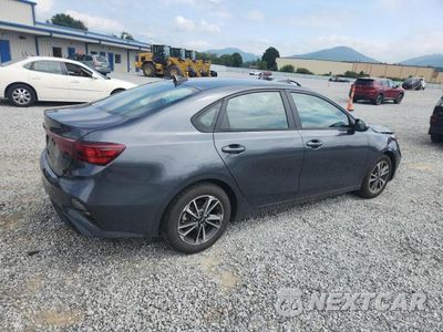 Trzecie zdjęcie samochodu z tyłu: 2024 KIA FORTE LXS VIN:3KPF24AD2RE698595 - miniatura