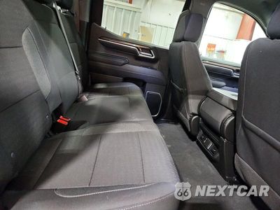 Zdjęcie 10 z 12 samochodu: 2026 CHEVROLET SILVERADO K1500 LT VIN:1GCUKDED9TZ134987 - miniatura