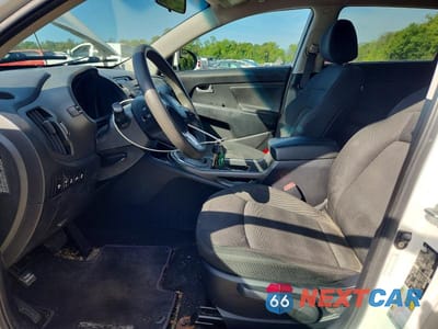 Zdjęcie 7 z 13 samochodu: 2011 KIA SPORTAGE LX VIN:KNDPBCA29B7163928 - miniatura