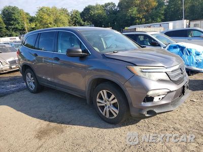 Czwarte zdjęcie samochodu z boku: 2016 HONDA PILOT LX VIN:5FNYF6H19GB022530 - miniatura