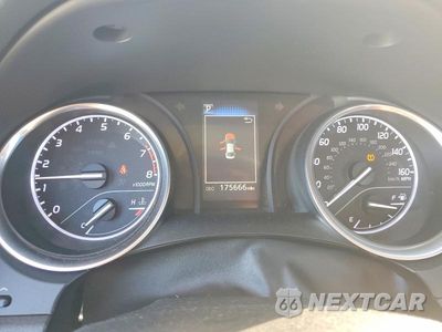Zdjęcie 9 z 12 samochodu: 2018 TOYOTA CAMRY SE VIN:4T1B11HK9JU003695 - miniatura
