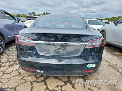Zdjęcie 6 z 12 samochodu: 2016 TESLA MODEL S VIN:5YJSA1E2XGF143930 - miniatura