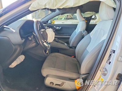 Zdjęcie 7 z 12 samochodu: 2023 POLESTAR 2 VIN:YSMET3KAXPL129090 - miniatura