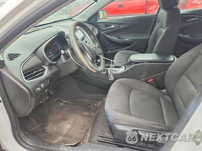 Zdjęcie 7 z 12 samochodu: 2017 CHEVROLET MALIBU LS VIN:1G1ZB5ST9HF198679 - miniatura