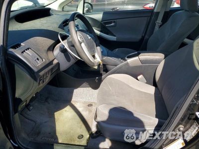 Zdjęcie 7 z 12 samochodu: 2012 TOYOTA PRIUS TWO VIN:JTDKN3DU1C5510230 - miniatura