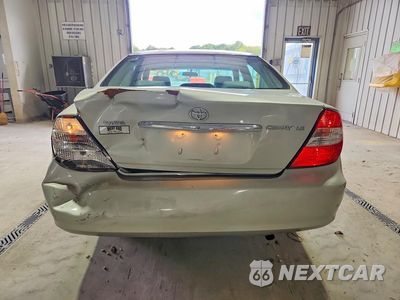 Zdjęcie 6 z 12 samochodu: 2004 TOYOTA CAMRY LE VIN:4T1BE32K34U864142 - miniatura