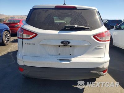 Zdjęcie 6 z 13 samochodu: 2013 FORD ESCAPE S VIN:1FMCU0F76DUC16080 - miniatura