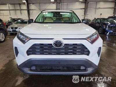 Piąte zdjęcie samochodu w środku: 2019 TOYOTA RAV4 LE VIN:JTMF1RFV1KD502199 - miniatura