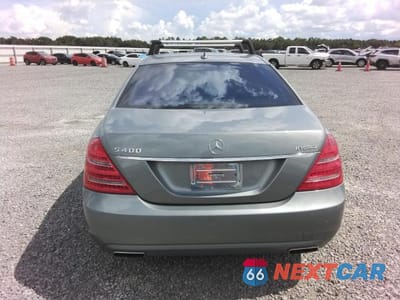 Zdjęcie 6 z 12 samochodu: 2010 MERCEDES-BENZ S 400 VIN:WDDNG9FB7AA346448 - miniatura