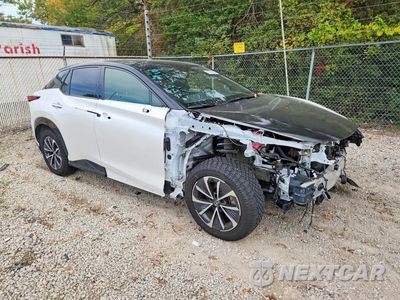 Czwarte zdjęcie samochodu z boku: 2023 LEXUS RZ 450E VIN:JTJAAAAB0PA005613 - miniatura