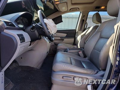Zdjęcie 7 z 14 samochodu: 2017 HONDA ODYSSEY EXL VIN:5FNRL5H62HB003192 - miniatura