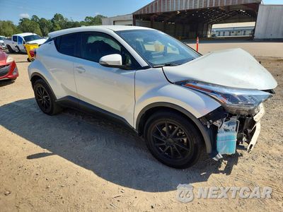 Czwarte zdjęcie samochodu z boku: 2020 TOYOTA C-HR LE VIN:JTNKHMBX2L1085243 - miniatura