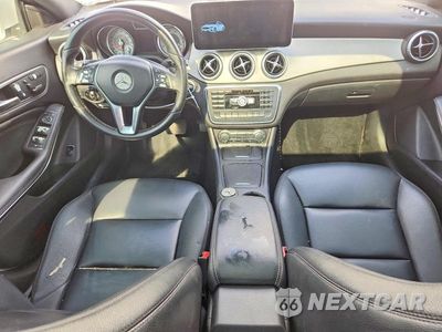 Zdjęcie 8 z 12 samochodu: 2014 MERCEDES-BENZ CLA 250 VIN:WDDSJ4EBXEN031439 - miniatura