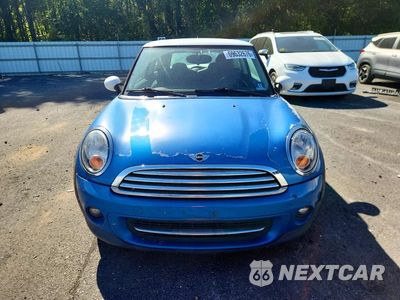 Piąte zdjęcie samochodu w środku: 2011 MINI COOPER VIN:WMWSU3C56BT251819 - miniatura