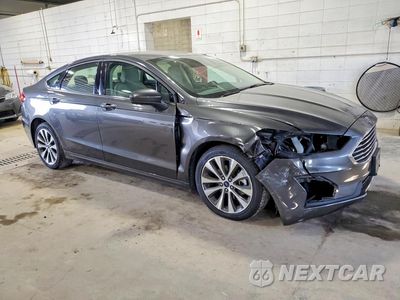 Czwarte zdjęcie samochodu z boku: 2020 FORD FUSION SE VIN:3FA6P0T93LR263528 - miniatura