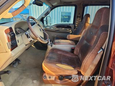 Zdjęcie 7 z 12 samochodu: 2005 FORD F250 SUPER DUTY VIN:1FTSW21P75EB80439 - miniatura
