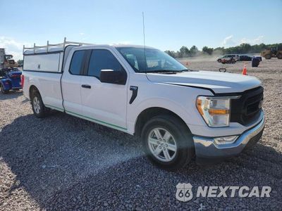 Czwarte zdjęcie samochodu z boku: 2021 FORD F150 SUPER CAB VIN:1FTEX1C51MKD88803 - miniatura