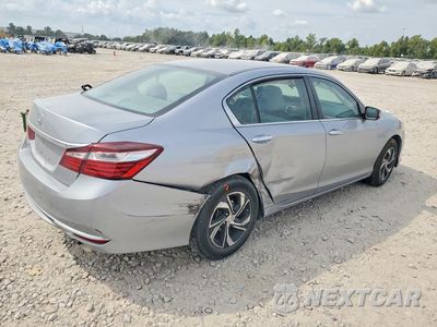 Trzecie zdjęcie samochodu z tyłu: 2017 HONDA ACCORD LX VIN:1HGCR2F38HA119616 - miniatura