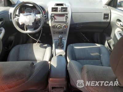 Zdjęcie 8 z 12 samochodu: 2013 TOYOTA COROLLA S VIN:2T1BU4EE8DC040282 - miniatura