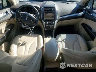 Zdjęcie 8 z 12 samochodu: 2017 LINCOLN MKC PREMIERE VIN:5LMCJ1C98HUL15703 - miniatura