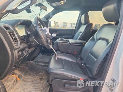Zdjęcie 7 z 12 samochodu: 2023 RAM 1500 VIN:1C6RRFGG5PN615568 - miniatura
