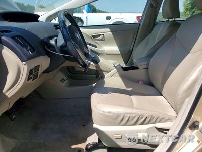 Zdjęcie 7 z 12 samochodu: 2011 TOYOTA PRIUS FOUR VIN:JTDKN3DU8B1400135 - miniatura