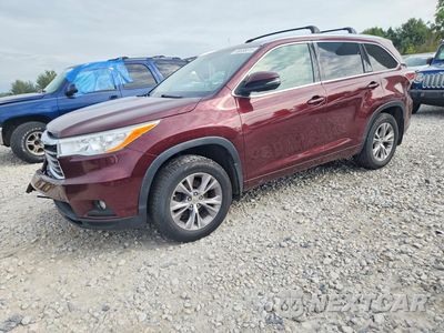 2015 TOYOTA HIGHLANDER XLE 5TDJKRFHXFS220770 - główne zdjęcie licytacji z USA - miniatura