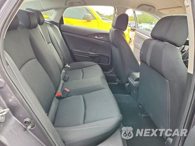 Zdjęcie 10 z 12 samochodu: 2018 HONDA CIVIC LX VIN:2HGFC2E57JH563398 - miniatura