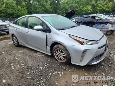 Czwarte zdjęcie samochodu z boku: 2020 TOYOTA PRIUS XLE AWD-E VIN:JTDL9RFU4L3019610 - miniatura