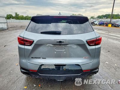 Zdjęcie 6 z 14 samochodu: 2023 CHEVROLET BLAZER RS VIN:3GNKBKRS3PS128231 - miniatura
