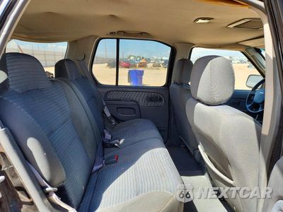 Zdjęcie 10 z 12 samochodu: 2004 NISSAN XTERRA XE VIN:5N1ED28Y34C631910 - miniatura