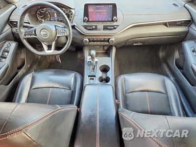 Zdjęcie 8 z 12 samochodu: 2020 NISSAN ALTIMA SR VIN:1N4BL4CWXLC222321 - miniatura