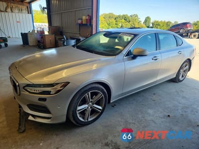 2018 VOLVO S90 T5 MOMENTUM LVY982MK2JP022235 - główne zdjęcie licytacji z USA - miniatura