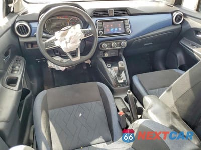 Zdjęcie 8 z 13 samochodu: 2023 NISSAN VERSA SV VIN:3N1CN8EV4PL838713 - miniatura