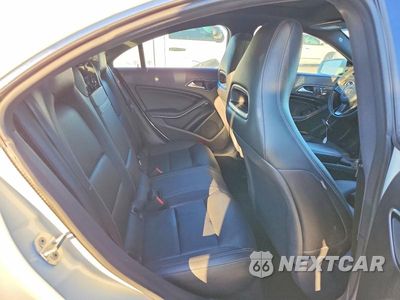 Zdjęcie 10 z 12 samochodu: 2018 MERCEDES-BENZ CLA 250 4MATIC VIN:WDDSJ4GB4JN507708 - miniatura