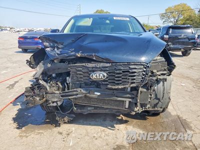 Piąte zdjęcie samochodu w środku: 2019 KIA SORENTO L VIN:5XYPG4A36KG511994 - miniatura