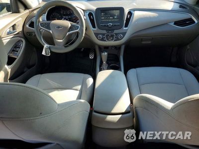 Zdjęcie 8 z 12 samochodu: 2016 CHEVROLET MALIBU LS VIN:1G1ZB5ST5GF174541 - miniatura